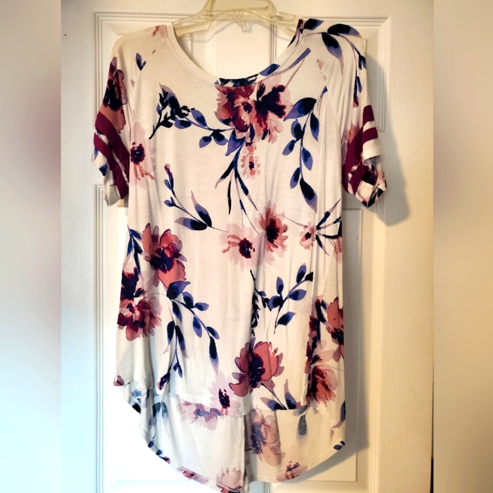 Maurices shirt
